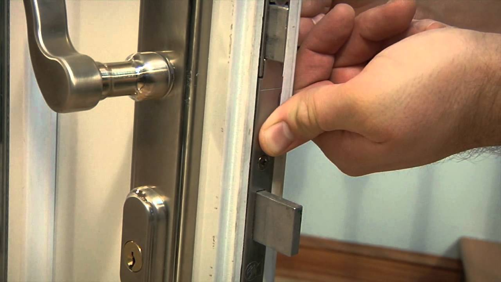 How to Fix A Triple Lock Security Door (Step-by-Step Guide) For Sydney's Residents | 2 | image 4 | How to Fix A Triple Lock Security Door (Step-by-Step Guide) For Sydney's Residents |